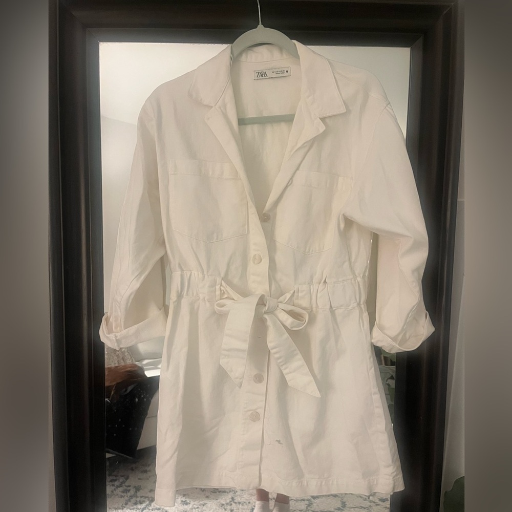 White Zara denim Button-Up Dress with Tie Waist ~ Size S
